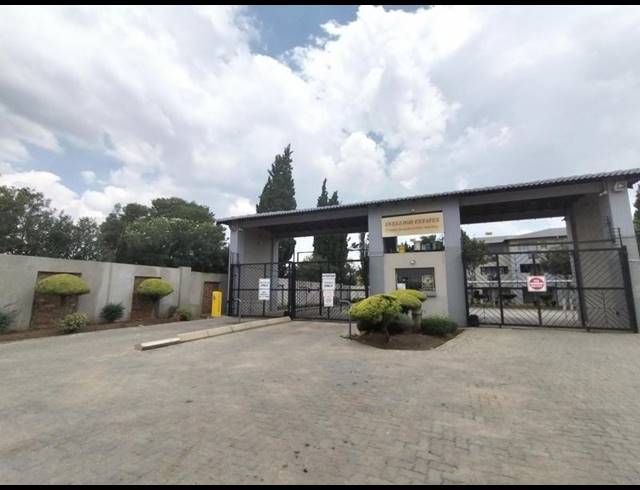 2 BEDROOM APARTMENT FOR SALE IN EVELEIGH